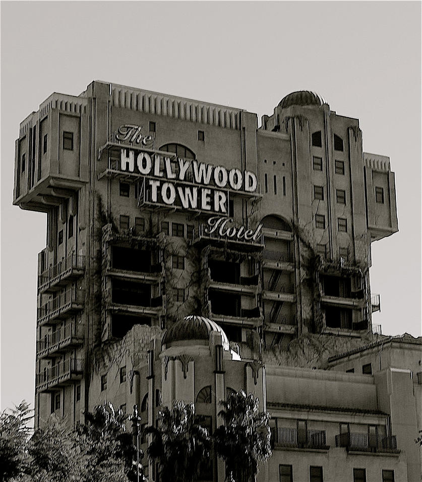 hollywood_tower_of_terror_by_uniquemindcreations-d355872.jpg